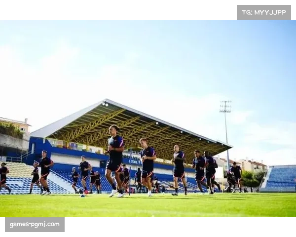 欧冠主题社区青少年足球节在里斯本举行